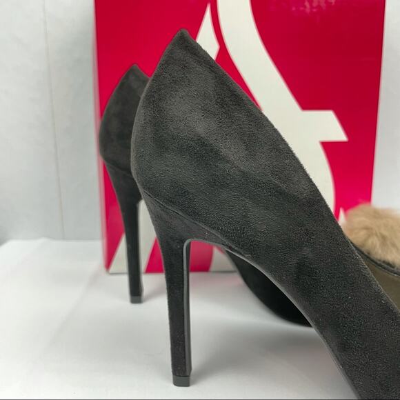 Ashley Stewart | 10W NIB Black Heel Pump Fur Pom Pom - Picture 7 of 9